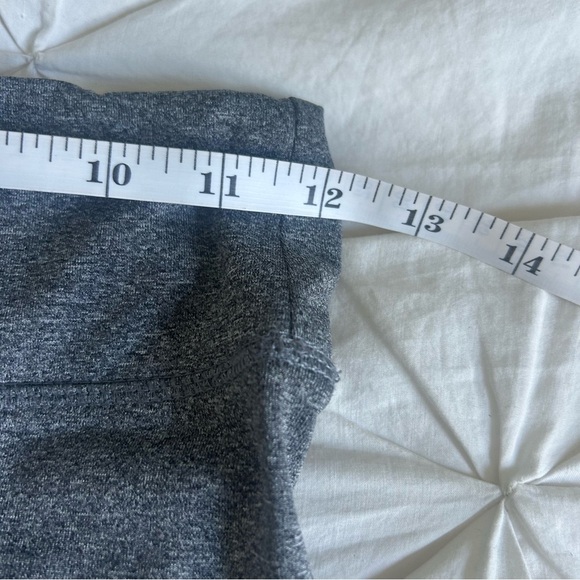 Ardene Move Basic Collection Gray Capri Leggings XS - Picture 3 of 8